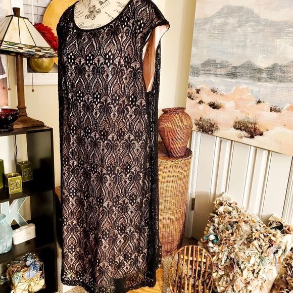 Connected Apparel Sleeveless Overlay Dress - Picture 9 of 15